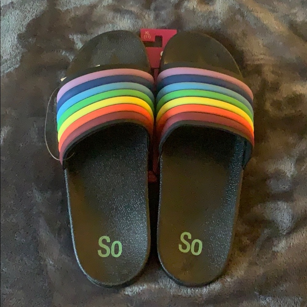 Rainbow Slides 🌈